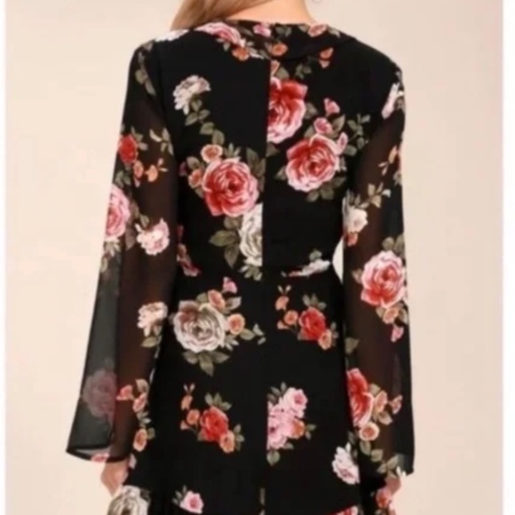 Lulu’s Alive with Artistry dress floral romantic - Picture 2 of 4